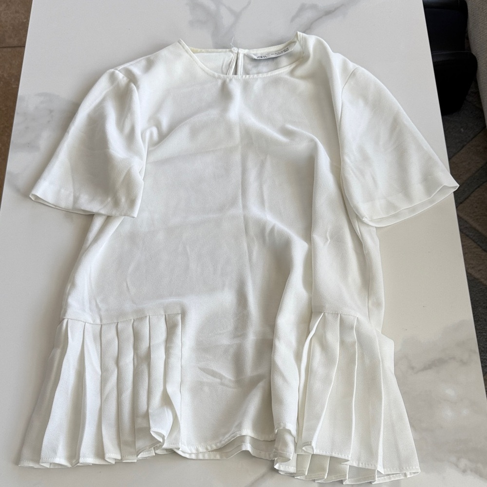 Zara White Pleated Blouse